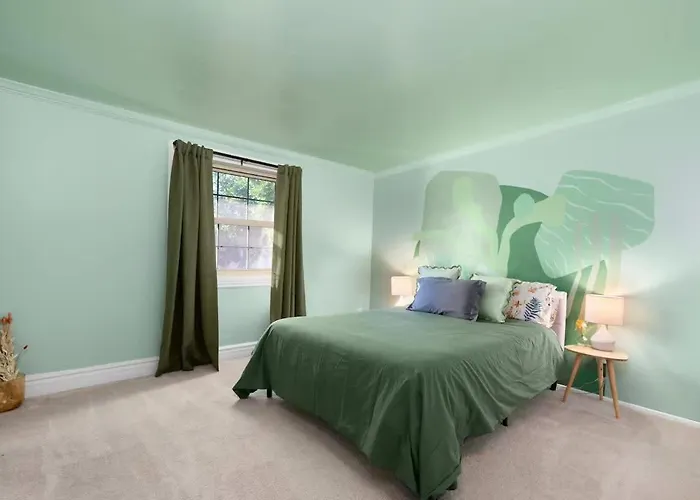 Relaxing 4br With Pool Game & Bbq Fun Tucson